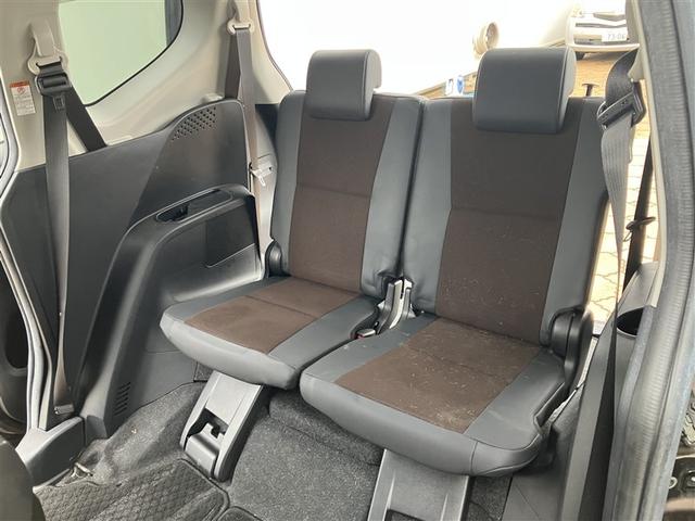 シエンタ ハイブリッドＧ　クエロ　フルセグ　メモリーナビ　ＤＶＤ再生　バックカメラ　衝突被害軽減システム　ＥＴＣ　ドラレコ　両側電動スライド　ＬＥＤヘッドランプ　乗車定員７人　３列シート　ワンオーナー（23枚目）