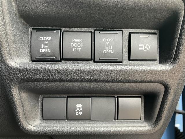 シエンタ ハイブリッドＺ　バックカメラ　衝突被害軽減システム　ＥＴＣ　両側電動スライド　ＬＥＤヘッドランプ　ワンオーナー（13枚目）