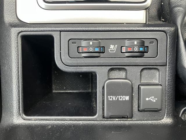 ランドクルーザープラド ＴＸ　Ｌパッケージ　革シート　サンルーフ　４ＷＤ　バックカメラ　衝突被害軽減システム　ＥＴＣ　ドラレコ　ＬＥＤヘッドランプ　乗車定員７人　３列シート　ワンオーナー（13枚目）