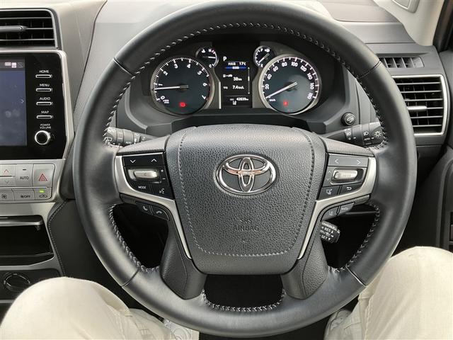 ランドクルーザープラド ＴＸ　Ｌパッケージ　革シート　サンルーフ　４ＷＤ　バックカメラ　衝突被害軽減システム　ＥＴＣ　ドラレコ　ＬＥＤヘッドランプ　乗車定員７人　３列シート　ワンオーナー（17枚目）