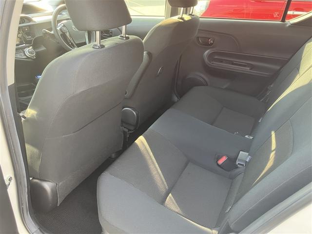 アクア Ｓスタイルブラック　フルセグ　メモリーナビ　ＤＶＤ再生　バックカメラ　衝突被害軽減システム　ワンオーナー（17枚目）