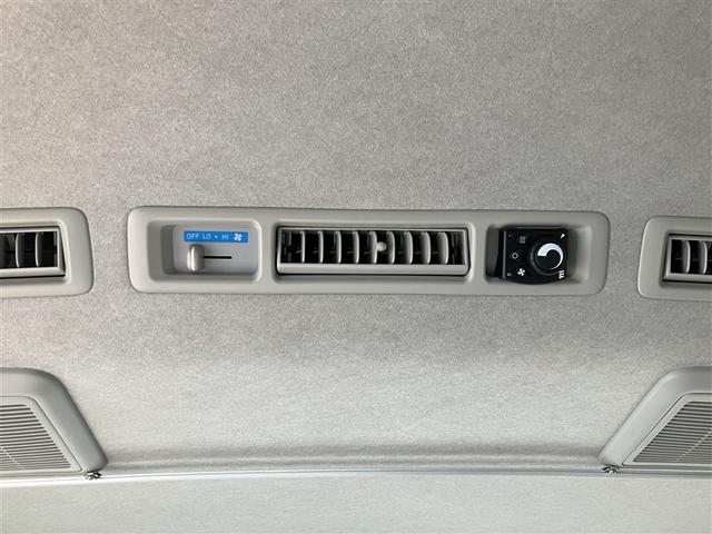 ハイエースバン キャンピングカー　フルセグ　メモリーナビ　ＤＶＤ再生　バックカメラ　ＥＴＣ　乗車定員７人　ワンオーナー（20枚目）
