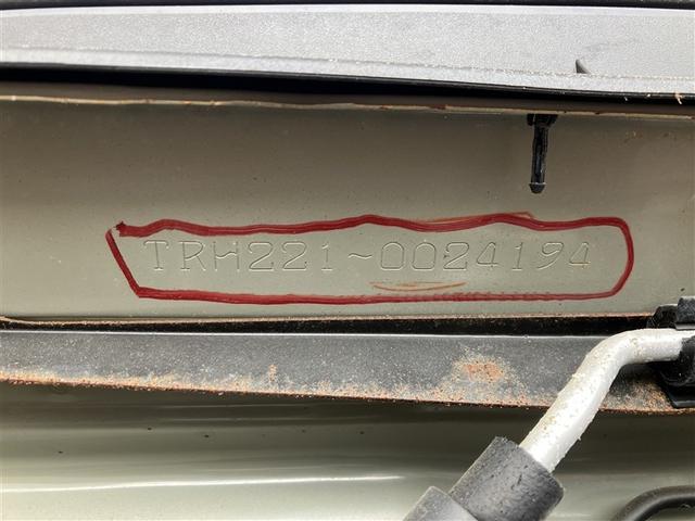 ハイエースバン キャンピングカー　フルセグ　メモリーナビ　ＤＶＤ再生　バックカメラ　ＥＴＣ　乗車定員７人　ワンオーナー（40枚目）