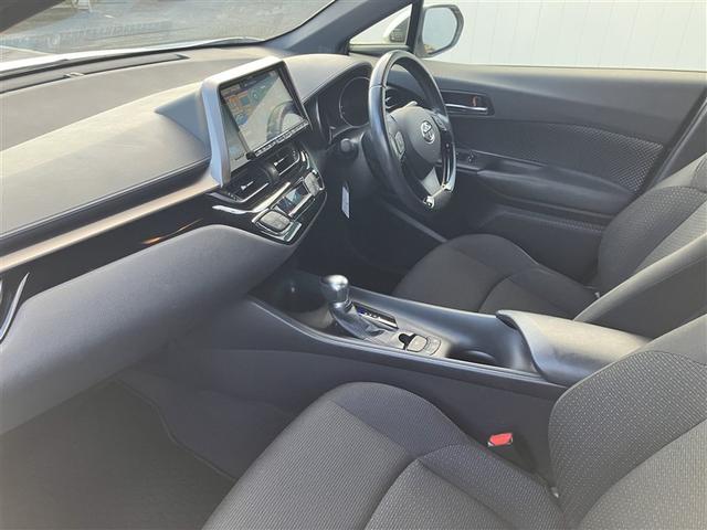 Ｃ－ＨＲ Ｓ　フルセグ　メモリーナビ　ＤＶＤ再生　バックカメラ　衝突被害軽減システム　ＥＴＣ　ドラレコ　ワンオーナー（21枚目）