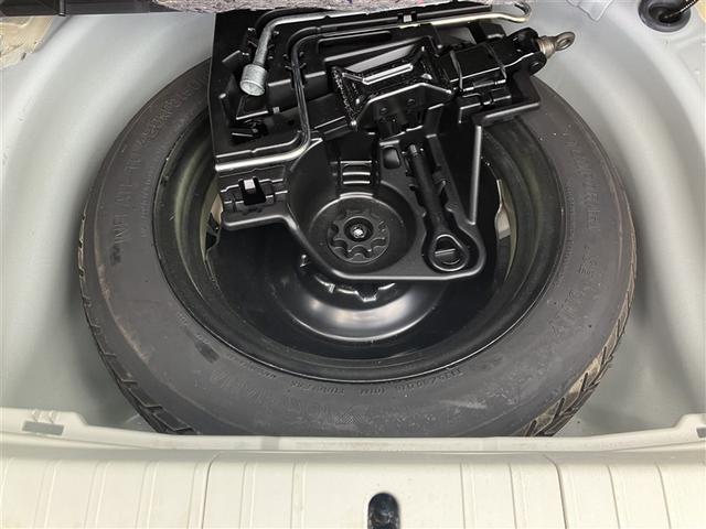 プリウス Ｓ　フルセグ　メモリーナビ　ＤＶＤ再生　バックカメラ　ＬＥＤヘッドランプ　ワンオーナー（24枚目）