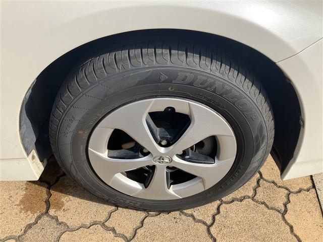 プリウス Ｓ　フルセグ　メモリーナビ　ＤＶＤ再生　バックカメラ　ＬＥＤヘッドランプ　ワンオーナー（27枚目）