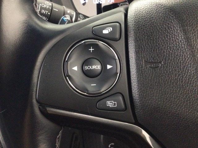 ヴェゼル ＲＳ・ホンダセンシング　ＬＥＤ・フルセグ・メモリナビ・バックカメラ・シートヒーター・純正ＡＷ・ＥＴＣ　盗難防止　バックモニター　１オーナー　サイドエアバック　スマ－トキ－　ＬＥＤライト　地デジＴＶ　フルオートエアコン　ＤＶＤ（24枚目）