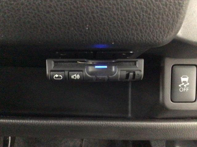 ｅＫカスタム Ｔｅ－アシスト　ＨＩＤ・フルセグ・メモリナビ・バックカメラ・純正ＡＷ・衝突軽減ブレーキ・ＥＴＣ　ＵＳＢ接続　ターボ車　ワンオーナ　Ｂカメラ　ベンチシート　横滑り防止装置　ナビ・ＴＶ　盗難防止システム　スマートキー（9枚目）