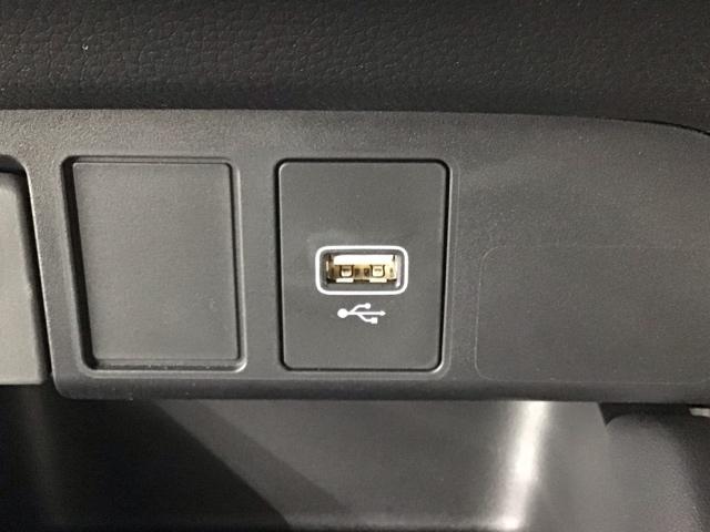 フィット クロスター デモカーUP・LED・ディスプレイオーディオ・ホンダCONNECT・ETC VSA バックカメラ キーフリー オートクルーズコントロール USB クリアランスソナー スマートキー ワンオーナー ABS(11枚目)
