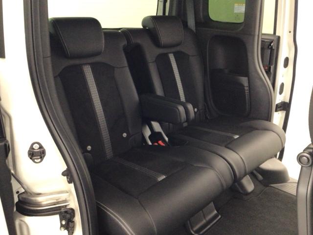 Ｎ－ＢＯＸカスタム Ｌターボ　ＬＥＤ・フルセグ・メモリナビ・バックカメラ・純正ＡＷ・シートヒーター・ＥＴＣ　地デジチューナー　衝突軽減ブレーキサポート　ＬＥＤヘッドライ　１オーナー　アイドリングＳ　ターボエンジン　ＰＳ　エアバック（14枚目）