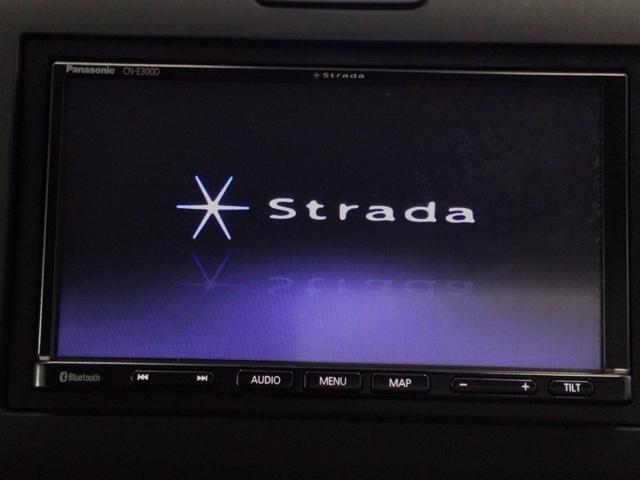 フリード B スマートキー・メモリナビ・バックカメラ・オートエアコン・ドアバイザー・ETC アイドリングストップ 3列シート ABS WエアB 横滑り防止機能 キーフリー スマキー ウォークスルー ナビTV(5枚目)