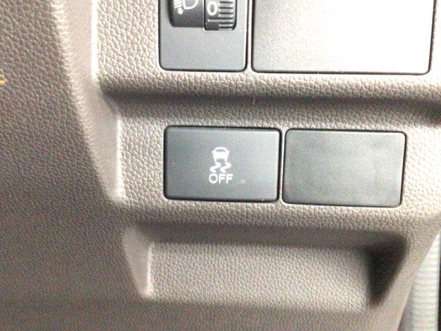 フリード B スマートキー・メモリナビ・バックカメラ・オートエアコン・ドアバイザー・ETC アイドリングストップ 3列シート ABS WエアB 横滑り防止機能 キーフリー スマキー ウォークスルー ナビTV(6枚目)