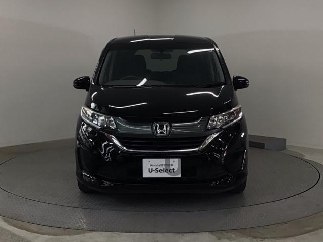 フリード B スマートキー・メモリナビ・バックカメラ・オートエアコン・ドアバイザー・ETC アイドリングストップ 3列シート ABS WエアB 横滑り防止機能 キーフリー スマキー ウォークスルー ナビTV(28枚目)