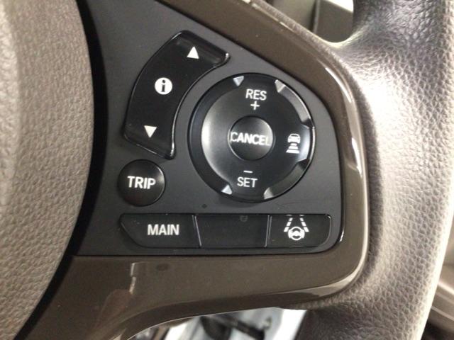 Ｎ－ＢＯＸ Ｌ　ＬＥＤ・衝突軽減ブレーキ・ＣＤ・片側電動ドア・シートヒーター　衝突回避支援ブレーキ　Ｉ－ＳＴＯＰ　クリソナ　ＰＷ　パワステ　Ｓヒーター　１オ－ナ－　スマ－トキ－　横滑り防止　ＬＥＤライト　エアコン付き（5枚目）