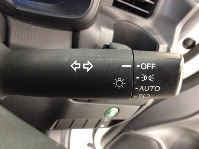 フィットハイブリッド Ｌパッケージ　ＬＥＤ・フルセグ・メモリナビ・バックカメラ・純正ＡＷ・スマートキー・ＥＴＣ　１オーナ　ナビ＆ＴＶ　地デジフルセグＴＶ　サイドエアバック　ＤＶＤ再生　ＥＣＯＮ　オートクルーズコントロール　イモビライザー（11枚目）