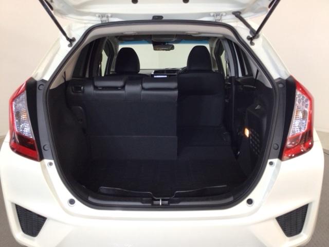 フィットハイブリッド Ｌパッケージ　ＬＥＤ・フルセグ・メモリナビ・バックカメラ・純正ＡＷ・スマートキー・ＥＴＣ　１オーナ　ナビ＆ＴＶ　地デジフルセグＴＶ　サイドエアバック　ＤＶＤ再生　ＥＣＯＮ　オートクルーズコントロール　イモビライザー（13枚目）