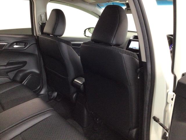 フィットハイブリッド Ｌパッケージ　ＬＥＤ・フルセグ・メモリナビ・バックカメラ・純正ＡＷ・スマートキー・ＥＴＣ　１オーナ　ナビ＆ＴＶ　地デジフルセグＴＶ　サイドエアバック　ＤＶＤ再生　ＥＣＯＮ　オートクルーズコントロール　イモビライザー（34枚目）