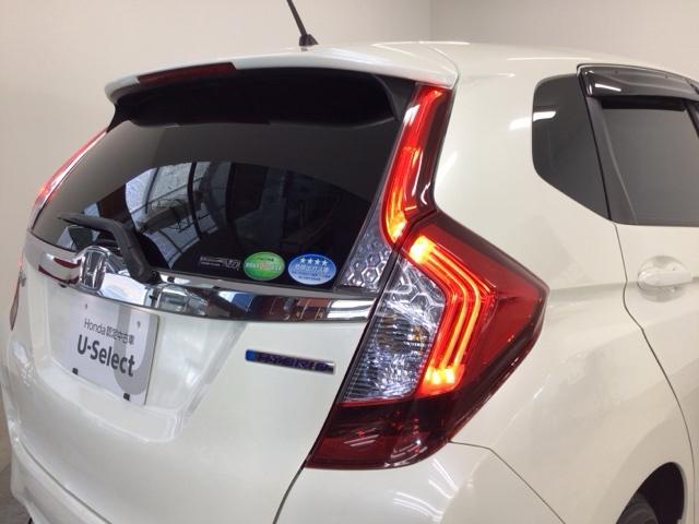 フィットハイブリッド Ｌパッケージ　ＬＥＤ・フルセグ・メモリナビ・バックカメラ・純正ＡＷ・スマートキー・ＥＴＣ　１オーナ　ナビ＆ＴＶ　地デジフルセグＴＶ　サイドエアバック　ＤＶＤ再生　ＥＣＯＮ　オートクルーズコントロール　イモビライザー（35枚目）