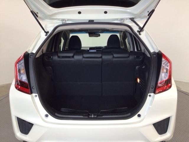 フィットハイブリッド Ｌパッケージ　ＬＥＤ・フルセグ・メモリナビ・バックカメラ・純正ＡＷ・スマートキー・ＥＴＣ　１オーナ　ナビ＆ＴＶ　地デジフルセグＴＶ　サイドエアバック　ＤＶＤ再生　ＥＣＯＮ　オートクルーズコントロール　イモビライザー（37枚目）