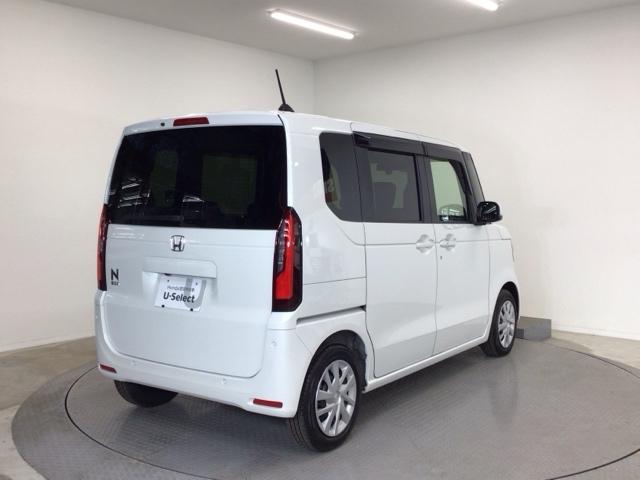 Ｎ－ＢＯＸ ベースグレード　ＬＥＤ・ディスプレイオーディオ・ホンダＣＯＮＮＥＣＴ・シートヒーター・ＥＴＣ　衝突軽減システム　スマートキ－　カーテンエアバック　イモビライザー　ＥＣＯモード　横滑り防止　オートクルーズ　キーフリー（4枚目）