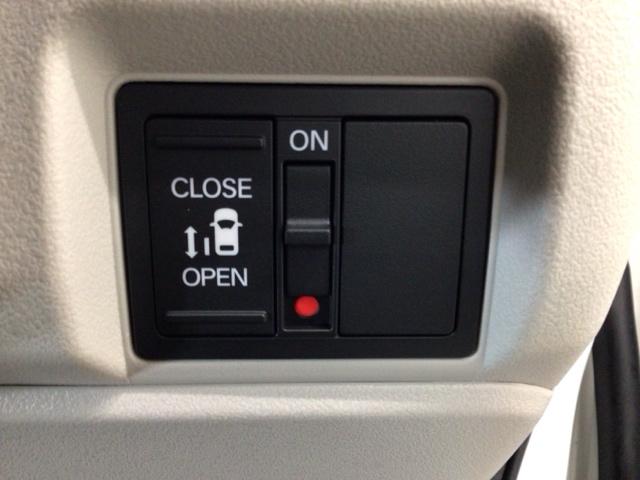 Ｎ－ＢＯＸ ベースグレード　ＬＥＤ・ディスプレイオーディオ・ホンダＣＯＮＮＥＣＴ・シートヒーター・ＥＴＣ　衝突軽減システム　スマートキ－　カーテンエアバック　イモビライザー　ＥＣＯモード　横滑り防止　オートクルーズ　キーフリー（21枚目）