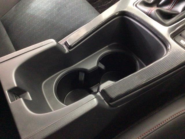 当店での販売車両は、車検整備はもちろん、車検残ありの車両でも点検整備をしっかり終わらせてからお客様へ引き渡し致しますので、安心してご購入いただけます♪