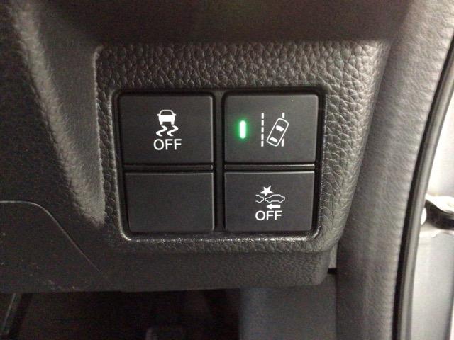 Ｎ－ＢＯＸカスタム Ｇ・Ｌターボホンダセンシング　ＬＥＤ・フルセグ・メモリナビ・ＤＶＤ・ＣＤ・バックカメラ・純正ＡＷ・ＥＴＣ　両側ＰＷスライドドア　Ｂモニタ　Ｉストップ　セキュリティー　ＵＳＢ接続　クルーズコントロール　ナビＴＶ　キーレスエントリー（10枚目）