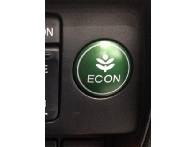 オデッセイ アブソルート・ＥＸ　ＬＥＤ・メモリナビ・純正ＡＷ・電動シート・両側電動ドア・オットマン・ＥＴＣ　ＷＡＣ　スマ－トキ－　セキュリティーアラーム　３列シート　ＤＶＤ再生　オートクルーズコントロール　パワーウィンドウ　エアコン（8枚目）