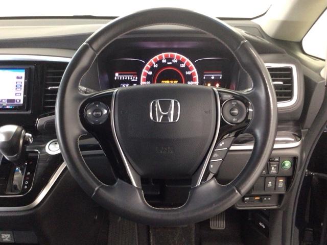 オデッセイ アブソルート・ＥＸ　ＬＥＤ・メモリナビ・純正ＡＷ・電動シート・両側電動ドア・オットマン・ＥＴＣ　ＷＡＣ　スマ－トキ－　セキュリティーアラーム　３列シート　ＤＶＤ再生　オートクルーズコントロール　パワーウィンドウ　エアコン（9枚目）