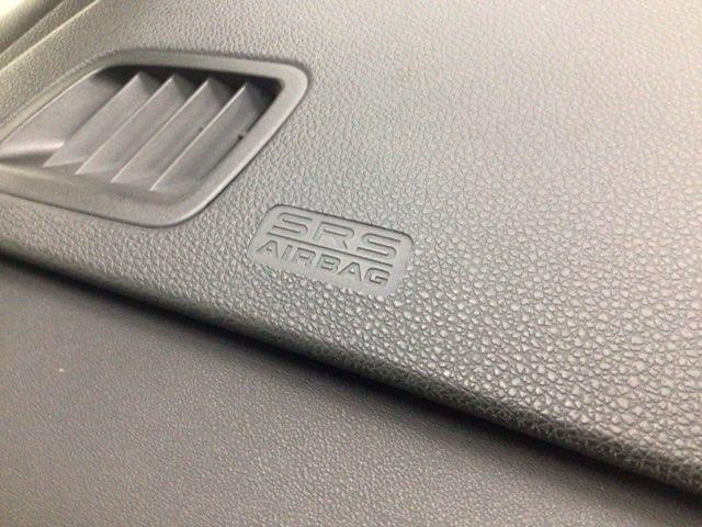 オデッセイ アブソルート・ＥＸ　ＬＥＤ・メモリナビ・純正ＡＷ・電動シート・両側電動ドア・オットマン・ＥＴＣ　ＷＡＣ　スマ－トキ－　セキュリティーアラーム　３列シート　ＤＶＤ再生　オートクルーズコントロール　パワーウィンドウ　エアコン（19枚目）