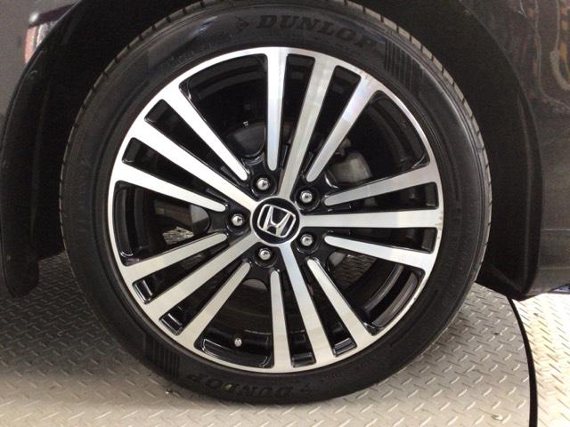 オデッセイ アブソルート・ＥＸ　ＬＥＤ・メモリナビ・純正ＡＷ・電動シート・両側電動ドア・オットマン・ＥＴＣ　ＷＡＣ　スマ－トキ－　セキュリティーアラーム　３列シート　ＤＶＤ再生　オートクルーズコントロール　パワーウィンドウ　エアコン（42枚目）