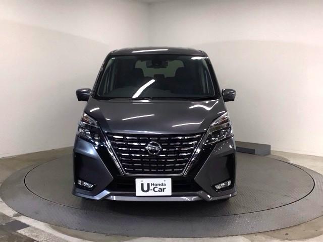 セレナ ハイウェイスターＶ　ＬＥＤ・フルセグ・メモリナビ・バックカメラ・純正ＡＷ・両側電動ドア・ＥＴＣ　サイドエアバッグ　アラウンドビュ－　地デジフルセグ　Ｃセンサー　フロントカメラ　１オナ　ブルーレイ再生　衝突被害軽減　ＡＢＳ（26枚目）