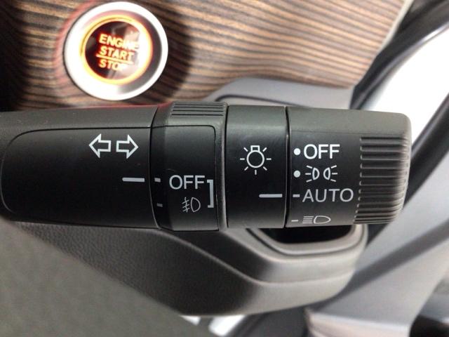 フリード＋ クロスター　レンタＵＰ・ＬＥＤ・フルセグ・メモリナビ・バックカメラ・シートヒーター・純正ＡＷ　ウォークスルー　両側パワースライドドア　サイドカーテンエアバック　ＬＥＤライト　リヤカメラ　ワンオーナー　ＶＳＡ（18枚目）