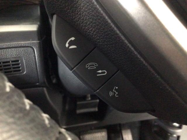 フリード＋ クロスター　レンタＵＰ・ＬＥＤ・フルセグ・メモリナビ・バックカメラ・シートヒーター・純正ＡＷ　ウォークスルー　両側パワースライドドア　サイドカーテンエアバック　ＬＥＤライト　リヤカメラ　ワンオーナー　ＶＳＡ（23枚目）