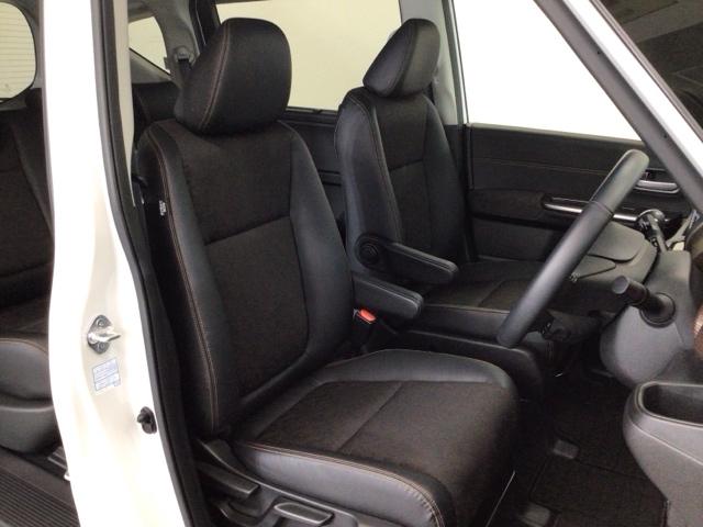 フリード＋ クロスター　レンタＵＰ・ＬＥＤ・フルセグ・メモリナビ・バックカメラ・シートヒーター・純正ＡＷ　ウォークスルー　両側パワースライドドア　サイドカーテンエアバック　ＬＥＤライト　リヤカメラ　ワンオーナー　ＶＳＡ（39枚目）