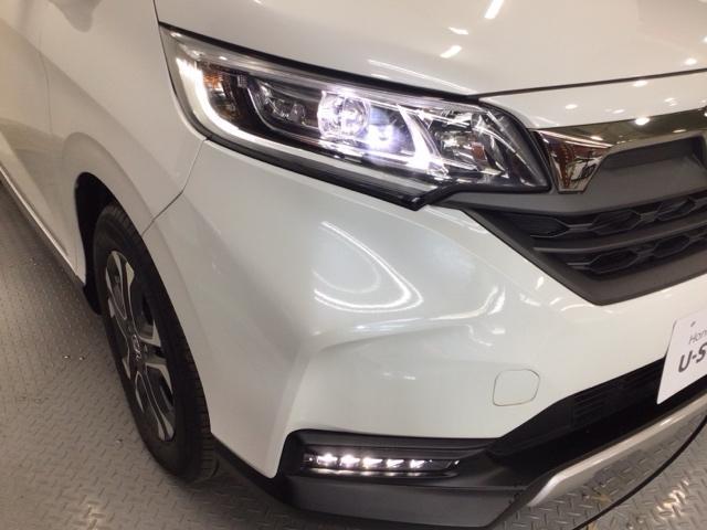 フリード＋ クロスター　レンタＵＰ・ＬＥＤ・フルセグ・メモリナビ・バックカメラ・シートヒーター・純正ＡＷ　ウォークスルー　両側パワースライドドア　サイドカーテンエアバック　ＬＥＤライト　リヤカメラ　ワンオーナー　ＶＳＡ（50枚目）