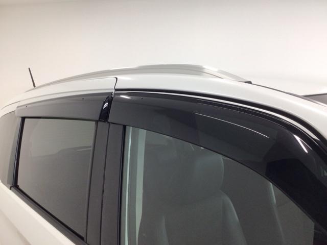 フリード＋ クロスター　レンタＵＰ・ＬＥＤ・フルセグ・メモリナビ・バックカメラ・シートヒーター・純正ＡＷ　ウォークスルー　両側パワースライドドア　サイドカーテンエアバック　ＬＥＤライト　リヤカメラ　ワンオーナー　ＶＳＡ（54枚目）