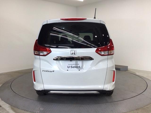 フリード＋ クロスター　レンタＵＰ・ＬＥＤ・フルセグ・メモリナビ・バックカメラ・シートヒーター・純正ＡＷ　ウォークスルー　両側パワースライドドア　サイドカーテンエアバック　ＬＥＤライト　リヤカメラ　ワンオーナー　ＶＳＡ（56枚目）