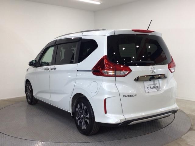 フリード＋ クロスター　レンタＵＰ・ＬＥＤ・フルセグ・メモリナビ・バックカメラ・シートヒーター・純正ＡＷ　ウォークスルー　両側パワースライドドア　サイドカーテンエアバック　ＬＥＤライト　リヤカメラ　ワンオーナー　ＶＳＡ（58枚目）