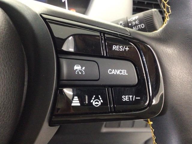 フィット ＲＳ　ＬＥＤ・フルセグ・メモリナビ・ＤＶＤ・バックカメラ・純正ＡＷ・ＥＴＣ　ＵＳＢポート　コーナーセンサー　イモビライザー　地デジフルセグ　リアカメラ　ＬＥＤヘッドライト　ＤＶＤ再生　エアコン　ＥＴＣ車載器（13枚目）