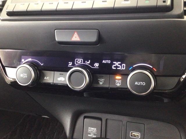 フィット ＲＳ　ＬＥＤ・フルセグ・メモリナビ・ＤＶＤ・バックカメラ・純正ＡＷ・ＥＴＣ　ＵＳＢポート　コーナーセンサー　イモビライザー　地デジフルセグ　リアカメラ　ＬＥＤヘッドライト　ＤＶＤ再生　エアコン　ＥＴＣ車載器（19枚目）