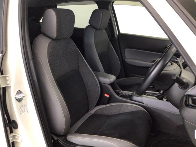 フィット ＲＳ　ＬＥＤ・フルセグ・メモリナビ・ＤＶＤ・バックカメラ・純正ＡＷ・ＥＴＣ　ＵＳＢポート　コーナーセンサー　イモビライザー　地デジフルセグ　リアカメラ　ＬＥＤヘッドライト　ＤＶＤ再生　エアコン　ＥＴＣ車載器（36枚目）