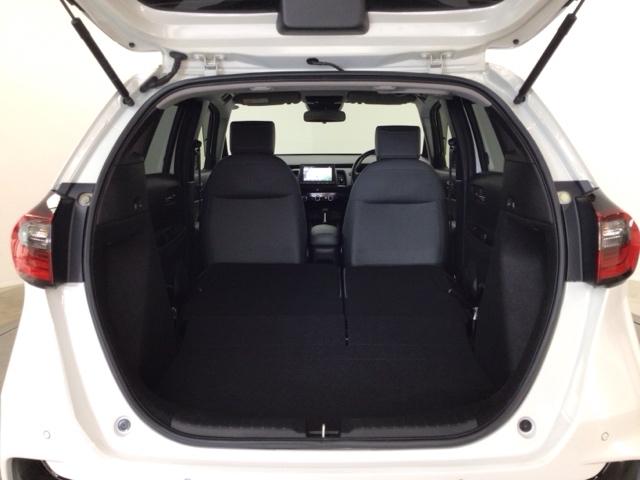 フィット ＲＳ　ＬＥＤ・フルセグ・メモリナビ・ＤＶＤ・バックカメラ・純正ＡＷ・ＥＴＣ　ＵＳＢポート　コーナーセンサー　イモビライザー　地デジフルセグ　リアカメラ　ＬＥＤヘッドライト　ＤＶＤ再生　エアコン　ＥＴＣ車載器（44枚目）