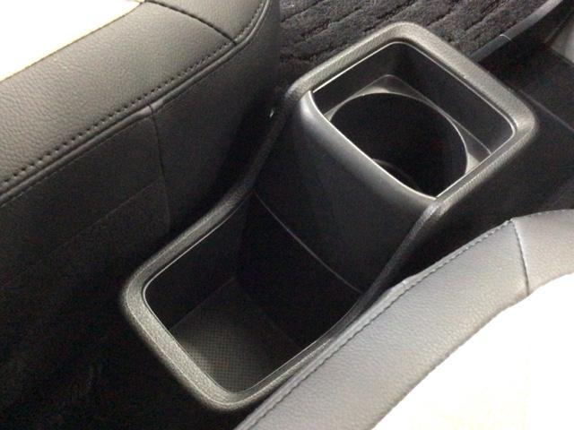 N-ONE オリジナル デモカーUP・LED・フルセグ・メモリナビ・バックカメラ・USBポート・ETC 追突被害軽減ブレーキ オートクルーズコントロール サイドエアバック ETC車載器 クリアランスソナー ナビ&TV WAB(32枚目)