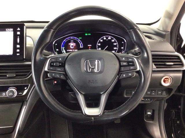 アコード ＥＸ　ＬＥＤ・フルセグ・メモリナビ・バックカメラ・純正ＡＷ・シートヒーター・サンルーフ　カーテンエアバッグ　イモビ　追突軽減ブレーキ　オートエアコン　ＬＥＤヘッドライト　皮シート　横滑り防止装置　スマキー（14枚目）