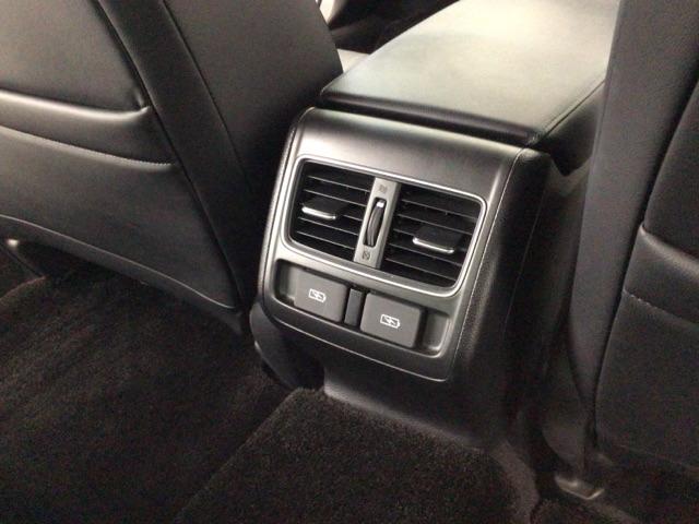 アコード ＥＸ　ＬＥＤ・フルセグ・メモリナビ・バックカメラ・純正ＡＷ・シートヒーター・サンルーフ　カーテンエアバッグ　イモビ　追突軽減ブレーキ　オートエアコン　ＬＥＤヘッドライト　皮シート　横滑り防止装置　スマキー（26枚目）