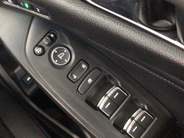 アコード ＥＸ　ＬＥＤ・フルセグ・メモリナビ・バックカメラ・純正ＡＷ・シートヒーター・サンルーフ　カーテンエアバッグ　イモビ　追突軽減ブレーキ　オートエアコン　ＬＥＤヘッドライト　皮シート　横滑り防止装置　スマキー（37枚目）