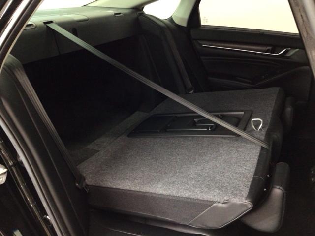 アコード ＥＸ　ＬＥＤ・フルセグ・メモリナビ・バックカメラ・純正ＡＷ・シートヒーター・サンルーフ　カーテンエアバッグ　イモビ　追突軽減ブレーキ　オートエアコン　ＬＥＤヘッドライト　皮シート　横滑り防止装置　スマキー（47枚目）