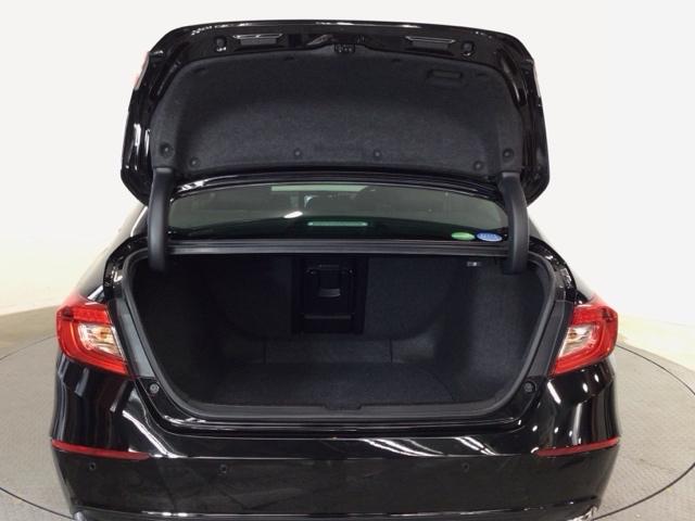 アコード ＥＸ　ＬＥＤ・フルセグ・メモリナビ・バックカメラ・純正ＡＷ・シートヒーター・サンルーフ　カーテンエアバッグ　イモビ　追突軽減ブレーキ　オートエアコン　ＬＥＤヘッドライト　皮シート　横滑り防止装置　スマキー（66枚目）