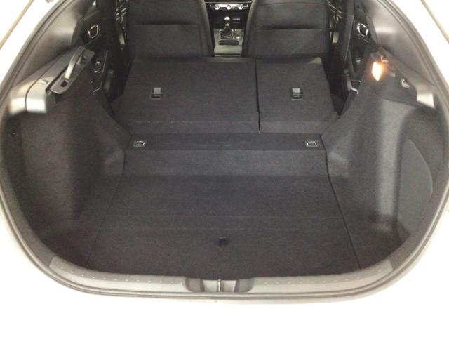 �f�ڂ���Ă���ʐ^�ȊO�����Ă݂����A�Ԃ̏�Ԃ��ڂ������������ȂǁA���C�y�ɂ��₢���킹���������I